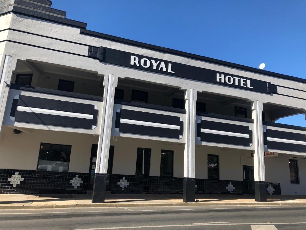 The Royal Hotel, Drouin Ngoại thất bức ảnh